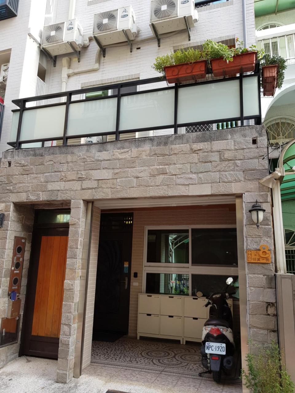 Dream Lake Tainan Exterior photo
